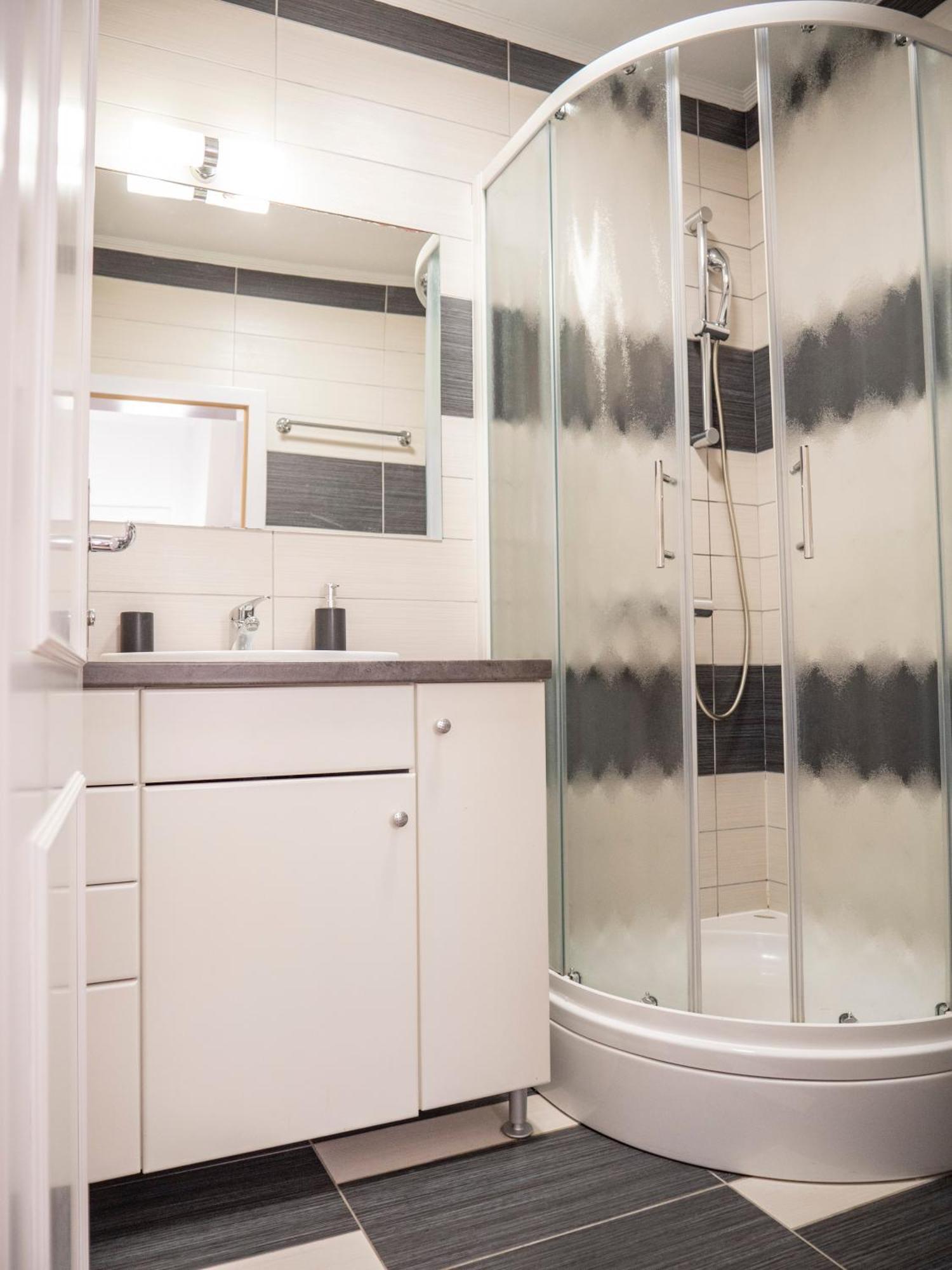 Apartment Jelka- Center Of חוואר מראה חיצוני תמונה